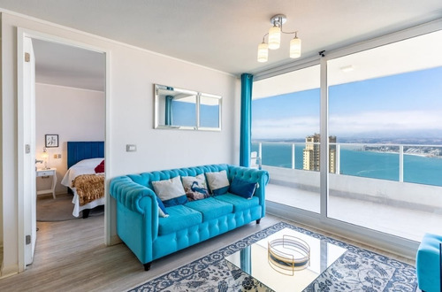 Venta De Depto. Amoblado De 68 Mt2 A Metros De Playa Los Lil