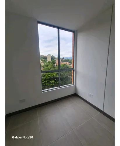Apartamento En Venta En La Colina Itagüí