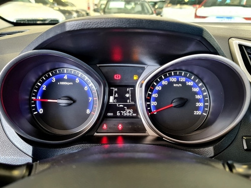 Imagem 4 de 6 de Hyundai Hb20 1.6 Confortline