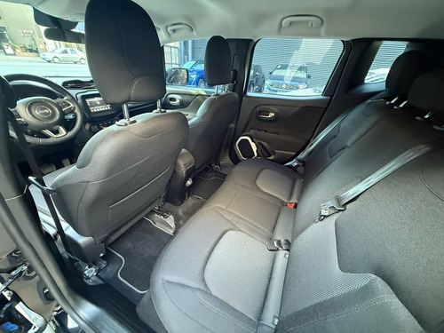 Jeep Renegade 1.8 Sport At