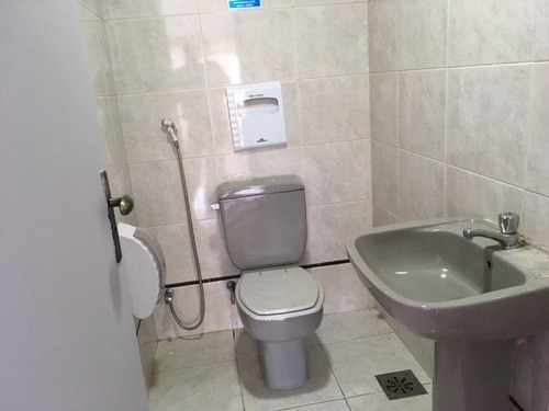 Imagem 9 de 14 de Sala Comercial Para Alugar Na Rua Uruguaiana, Centro, Rio De Janeiro - Rj - Liv-2346