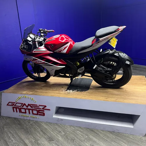 Yamaha R15 2016