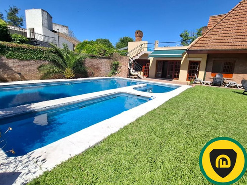Casa En Venta Apto Credito - Bella Vista - 6 Dormitorios
