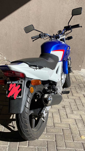 Imagen 2 de 8 de Honda Twister