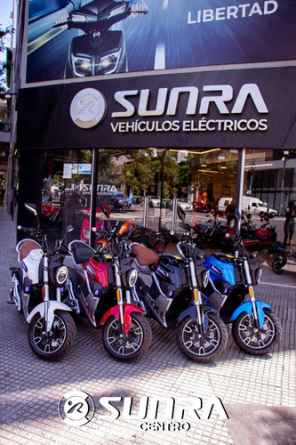Imagen 12 de 25 de Moto Eléctrica Sunra Super Miku / No Soco Kymco Lucky / A