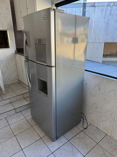 Geladeira 220v C/ Defeito P/ Retirada Não Entrega Lg Mb582 Cinza (Usado)