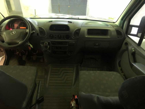 Mercedes Benz Sprinter 413