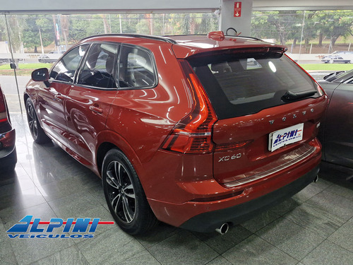 Volvo XC60 T5 MOMENTUM AWD GEARTRONIC