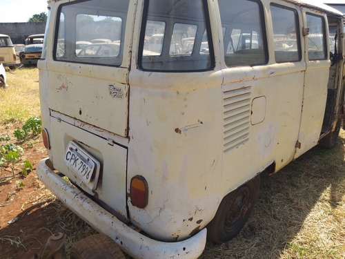 Vw Kombi Não Samba Corujinha