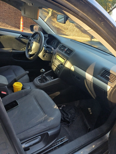 Volkswagen Vento 2.0 Advance 115cv
