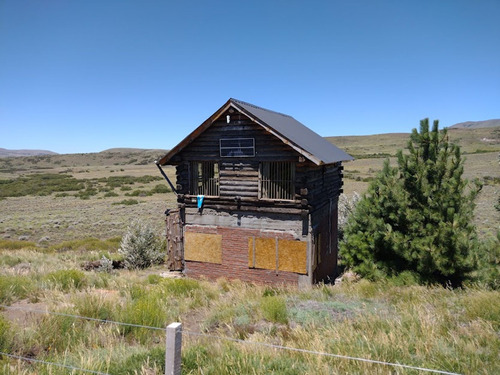 Lote De 2600 Mts Con Cabaña + Depto A Terminar