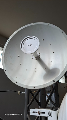 Ubiquiti Rocket Dish 5g30 Antena Inalámbrica Blanca (Usado)
