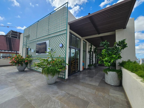 Apartamento En Venta En Piantini, Santo Domingo, 83m2, 1 Hab. 1 Parqueo, Exclusivo Complejo Con Todas Las Comodidades Y Confort, Seguridad, Excelente Ubicacion, Un Paraíso Para Invertir.