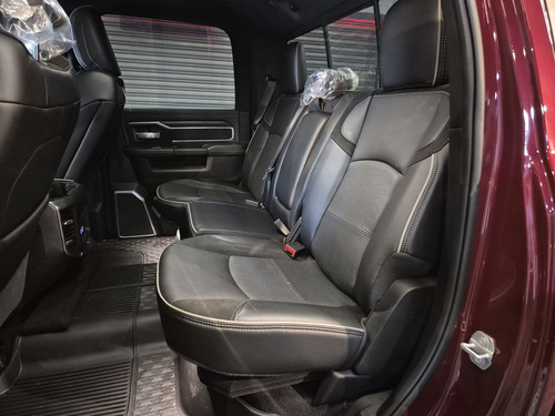 RAM Ram 3500 LARAMIE 6.7 TB CD 4x4 Diesel