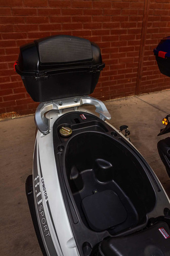 Imagen 8 de 15 de Cpmotos Scooter Sport