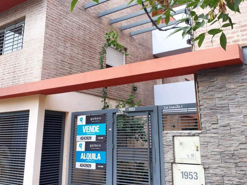 Duplex De Un Dormitorio Con Balcón En Alberdi!