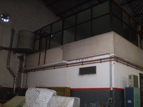 Galpón Industrial/comercial En Avellaneda