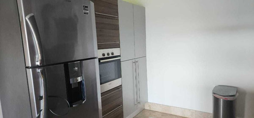 Penthouse Tipo Lock Off En La Amada En Venta, Playa Mujeres