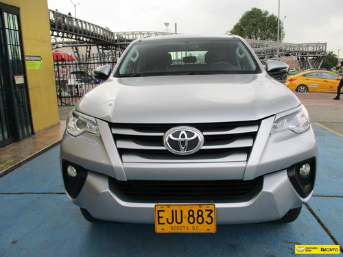 Toyota Fortuner Sw4 2800cc 4x4