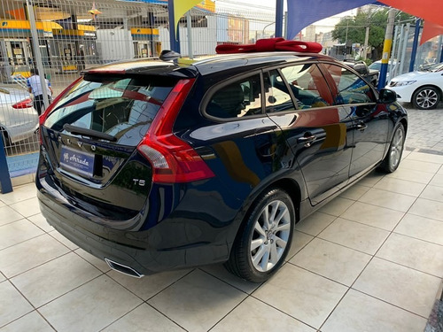 Imagem 3 de 10 de Volvo V60 2.0 T5 Kinetic Turbo Gasolina 4p Automático