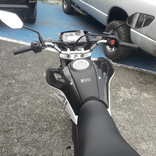 Imagen 8 de 11 de Yamaha Xtz