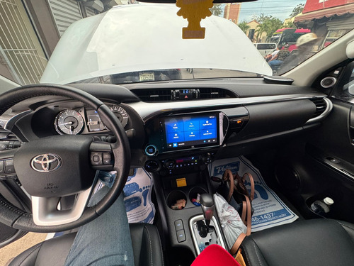 Toyota Hilux 2023