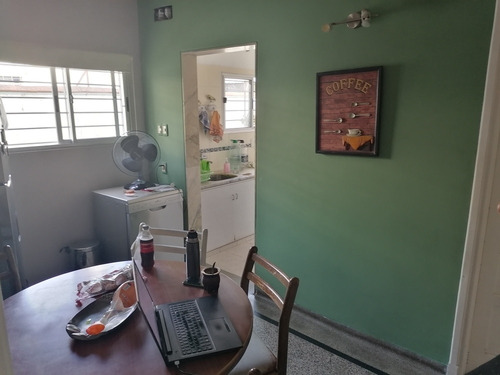 Imagen 8 de 13 de Casa 3 Dorm Con Escalera A Azotea, Potencial Para Contruir