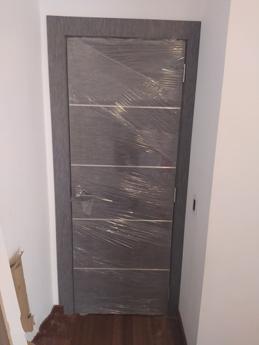 Puertas De Madera Maciza Con Formica