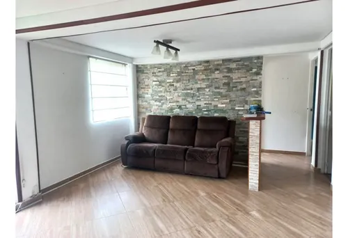 Apartamento En Venta En Los Colores, Medellín