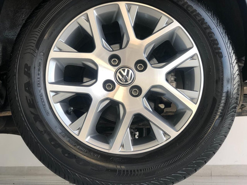 Vw Saveiro 1.6 Cabine Dupla Cross 2017 Apenas 7.000km