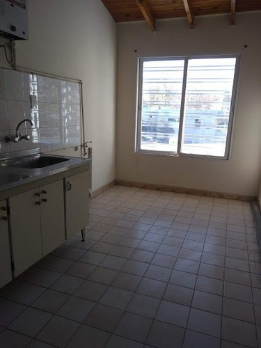 Imagen 8 de 9 de Vendo Casa Ideal Inversionista Barrio Unimev