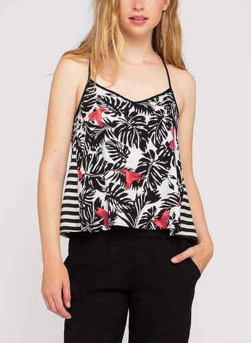 Remera Blanco, Negro Y Rojo, Recortes Print Tropical Y Rayas