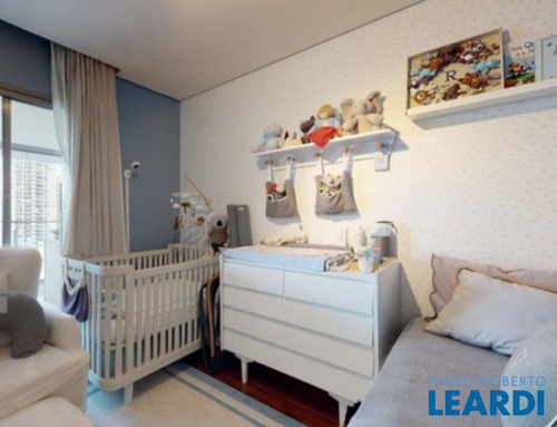 Imagem 10 de 15 de Apartamento - Vila Nova Conceição - Sp - 645139