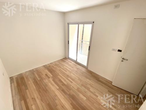 Imagen 3 de 7 de Venta De Departamento 2 Ambientes En Wilde (28830)
