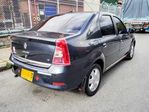 Renault Logan Dynamique 2015 Gris Comet