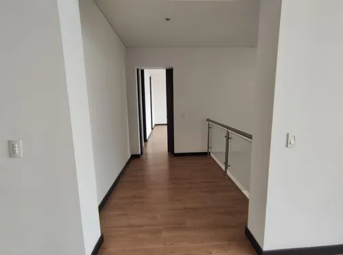 Apartamento En Venta En La Cabrera. Cod V1060001