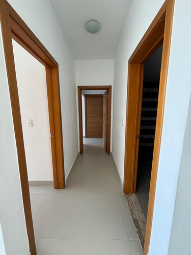 Venta Apto 144mts Centro Degazcue 5to Piso 2habitaciones