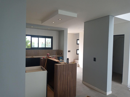 Imagen 3 de 8 de Venta Duplex 2 Dorm Miradores De Manantiales