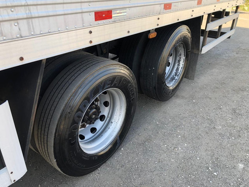 Mb 2426 Atego Teto Alto Leito Ano 2016 Bau Isotermico Aparel