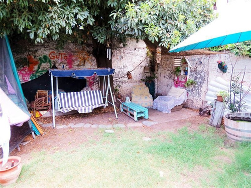 Casa En Venta De 5 Dorm. En Ñuñoa