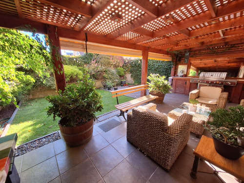 Cómoda Casa En Condominio En Lomas De Montemar