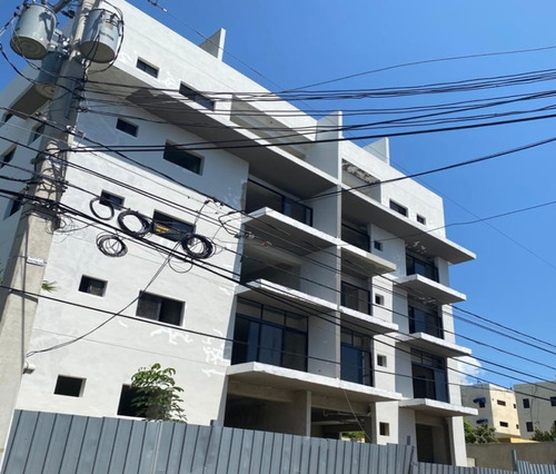 Imagen 4 de 4 de Mirador Sur 1er Nivel 176 Mts 3 Hab Patio Privado