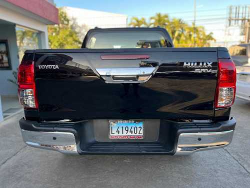 Imagen 4 de 12 de Toyota Hilux Hilux