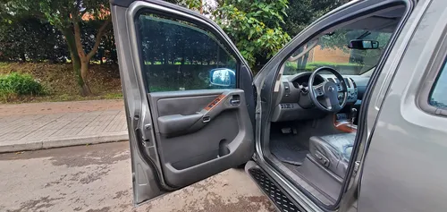 Nissan Pathfinder 4.0 R51 Le Lujo