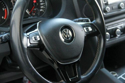 Imagem 11 de 15 de Volkswagen Amarok 2.0 Trendline Cab. Dupla 4x4 4p Automática