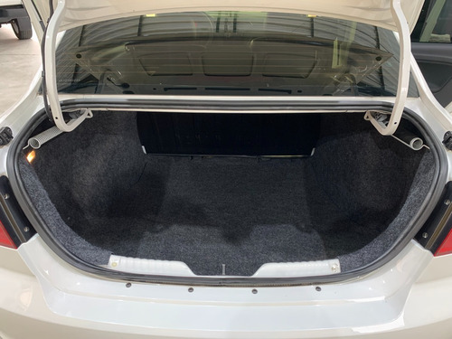 Imagem 17 de 19 de Volkswagen Voyage