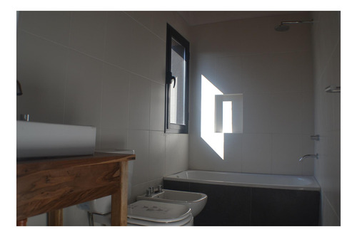 Imagen 21 de 30 de Triplex A Estrenar Complejo Tigre Unidades Disponibles