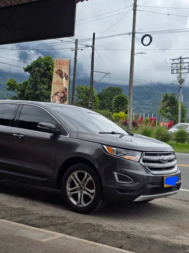 Ford Edge 2.0 Titanium