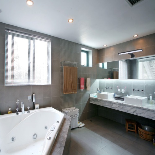 Lámpara De Pared Espejo Maquillaje Baño Led Luz Neutra Ip44