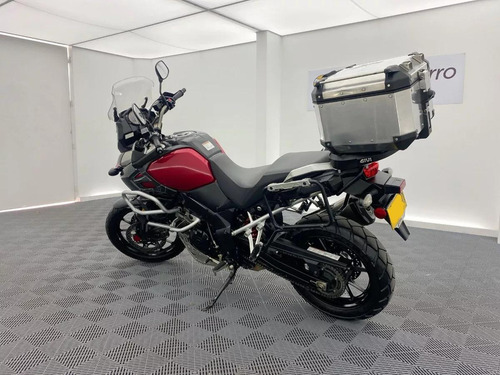 Suzuki V-strom Dl 1000